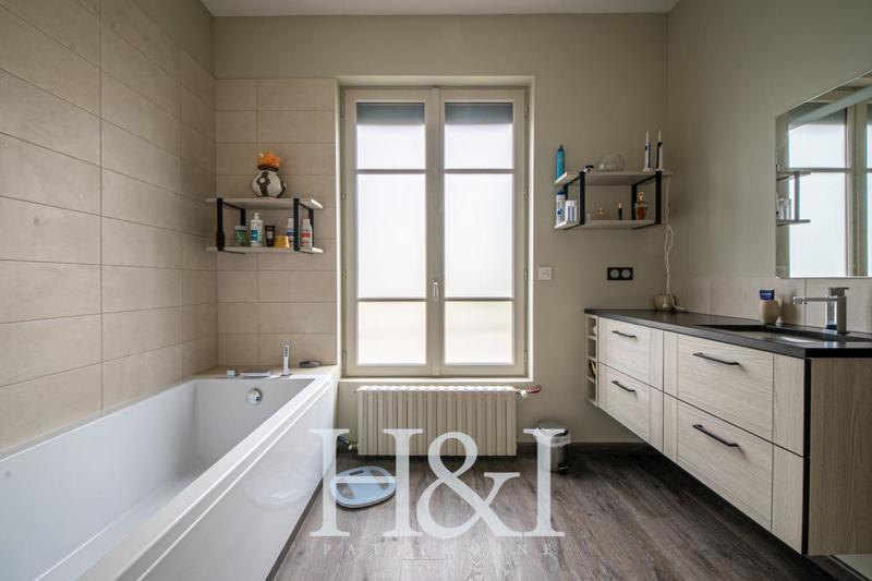 Propriété - 158 m² - 5 pièces