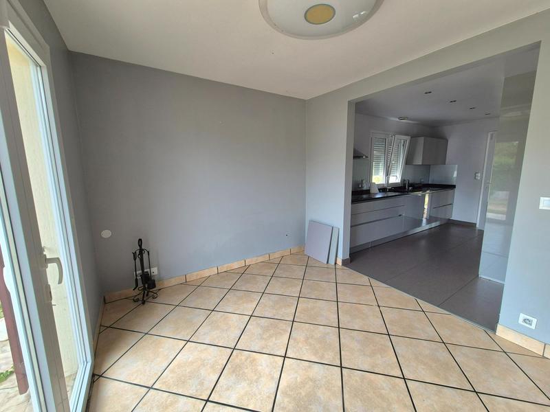 Maison - 106 m² - 5 pièces