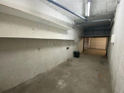 Parking / Garage - 12 m²