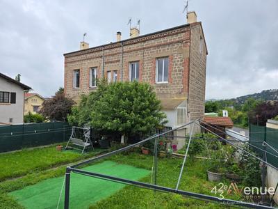 Immeuble - 203 m² - 5 pièces