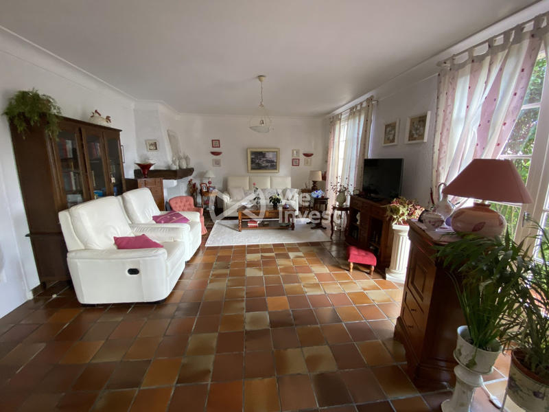 Maison - 170 m² - 5 pièces