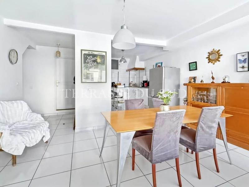 Immeuble - 183 m² - 10 pièces