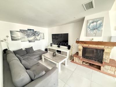 Appartement - 82 m² - 3 pièces