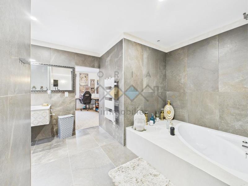 Maison - 154 m² - 5 pièces