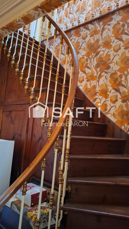 Maison - 160 m² - 6 pièces