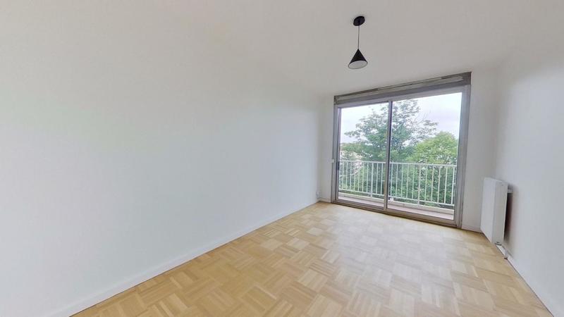 Appartement - 94 m² - 4 pièces