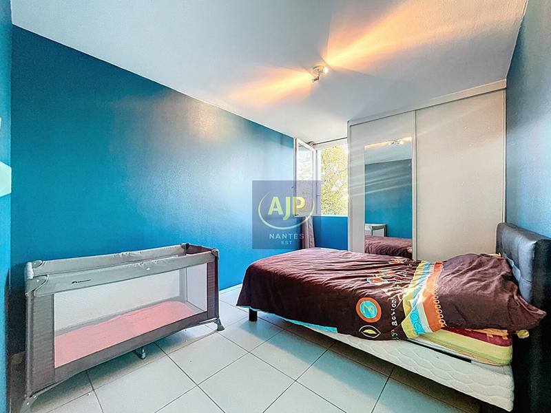 Appartement - 81 m² - 4 pièces