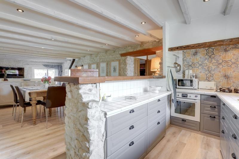 Maison - 267 m² - 8 pièces