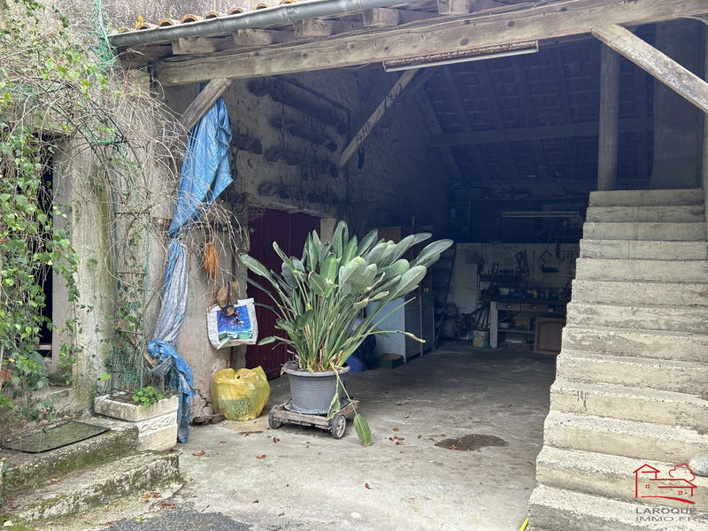 Maison ancienne - 186 m² - 8 pièces