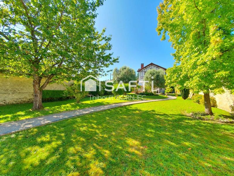 Maison de village - 130 m² - 7 pièces