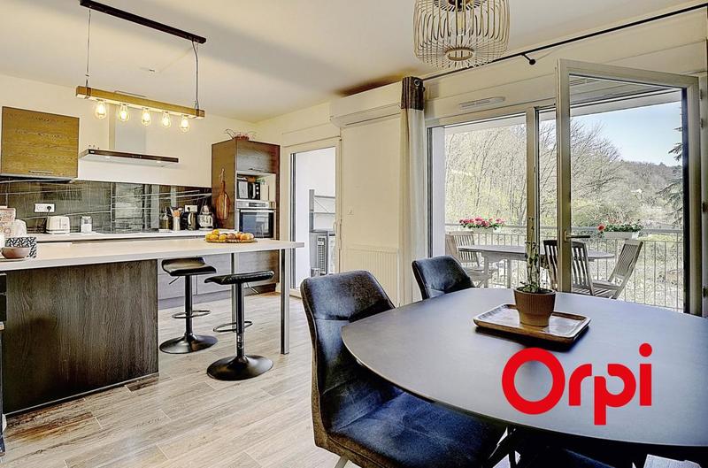 Appartement - 70 m² - 3 pièces