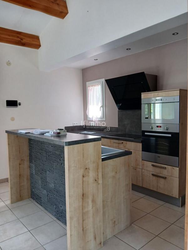 Villa - 175 m² - 6 pièces