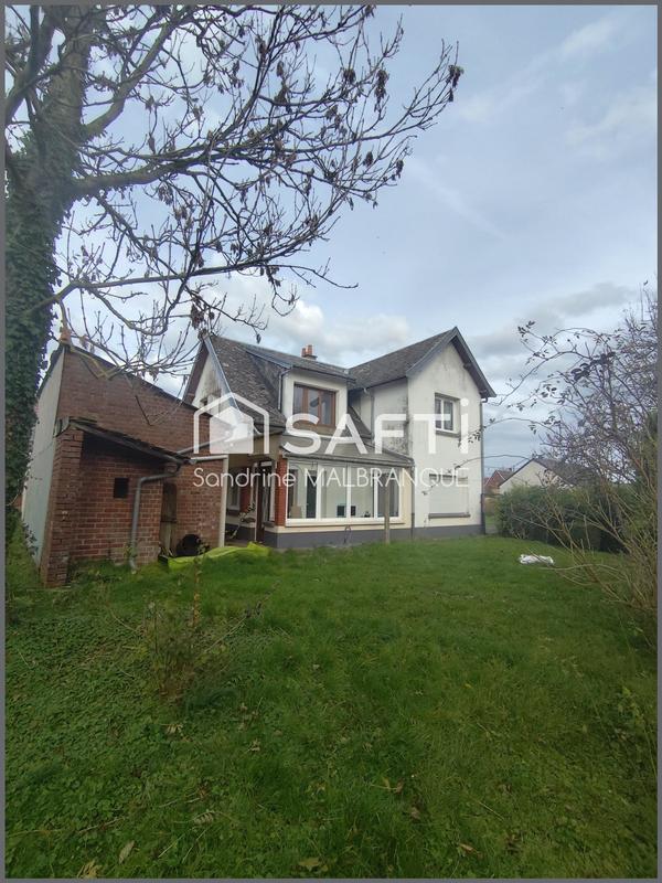 Maison - 224 m² - 10 pièces