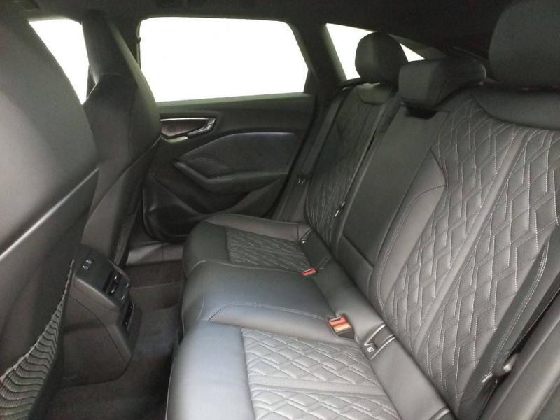 Audi S5 Avant Tfsi Hybride 367 ch s tronic 7 Quattro