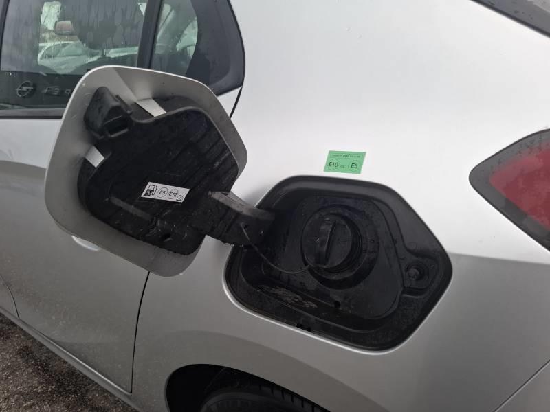 Opel Corsa 1.2 75 ch Bvm5