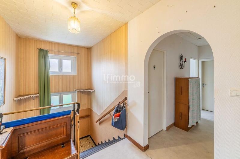 Maison - 180 m² - 7 pièces