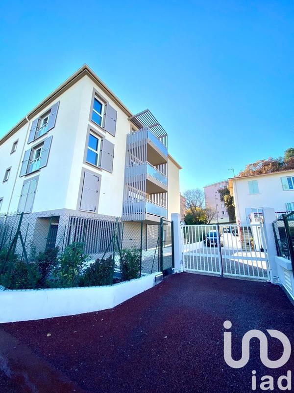 Appartement - 60 m² - 3 pièces