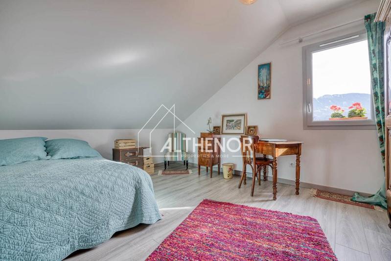 Villa - 104 m² - 4 pièces