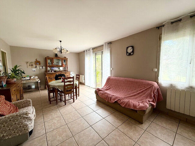 Maison - 99 m² - 5 pièces