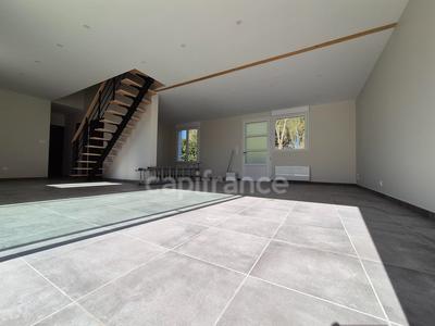 Maison - 116 m² - 5 pièces