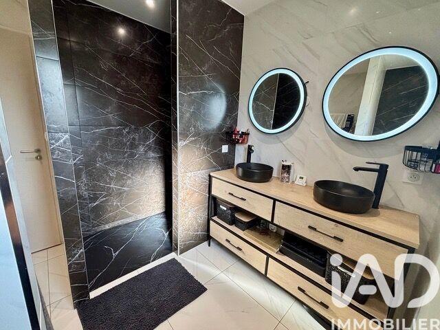 Maison - 158 m² - 7 pièces