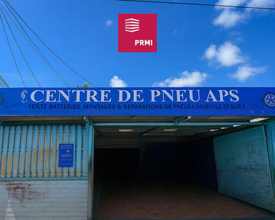 Local commercial - 240 m² - 4 pièces