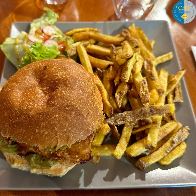 Fonds de commerce - Magasins - 143 m²