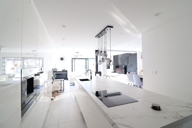 Maison - 187 m² - 4 pièces