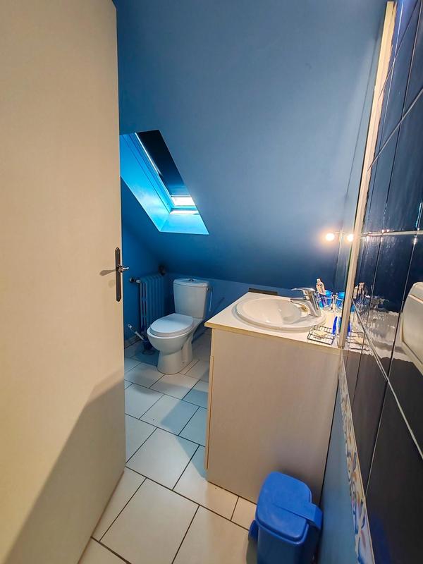 Maison - 264 m² - 8 pièces