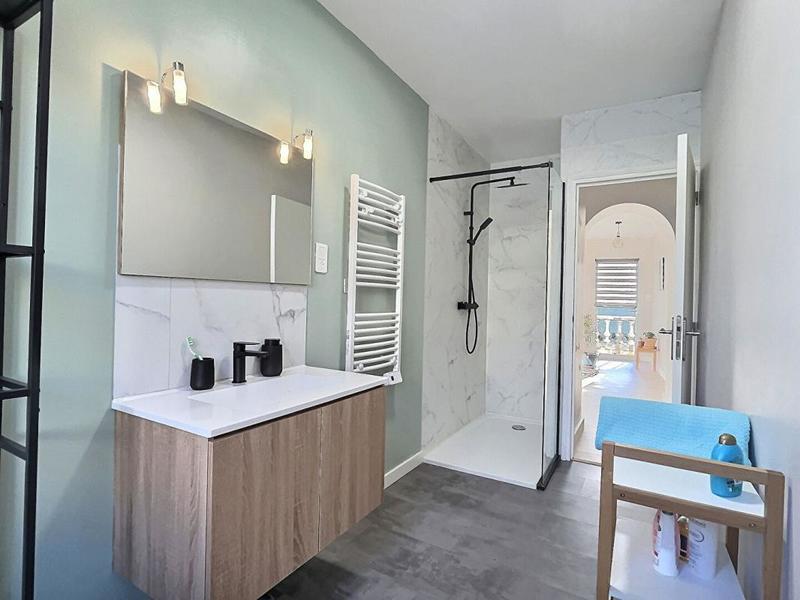 Maison - 133 m² - 6 pièces