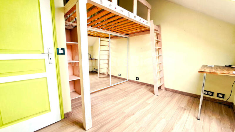 Maison - 148 m² - 6 pièces