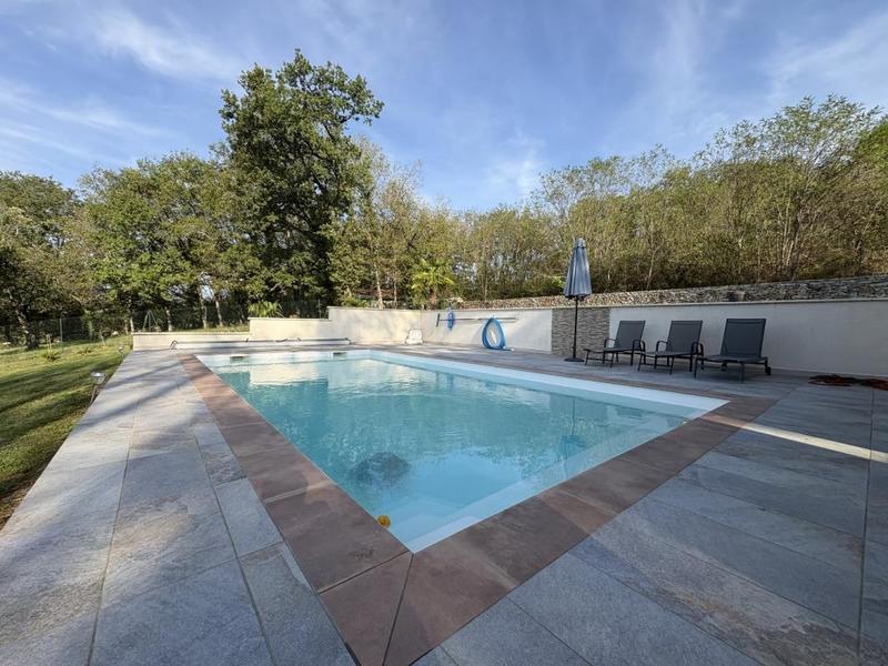 Maison - 170 m² - 5 pièces