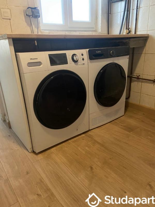 Chambre - 9 m² - 1 pièce