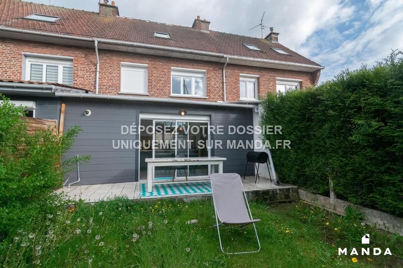 Chambre - 10 m² - 6 pièces