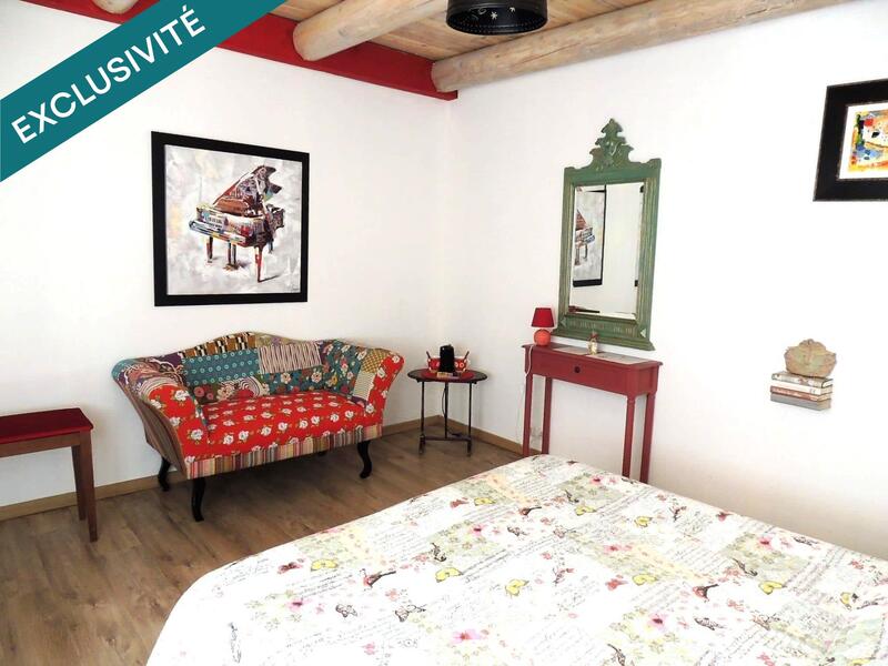 Maison - 232 m² - 7 pièces