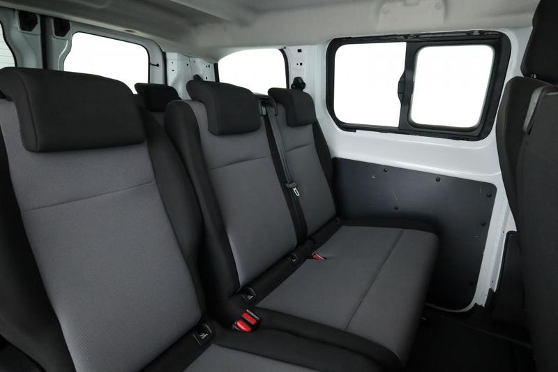 Toyota Proace Combi Compact 1.5 d-4d Dynamic 9pl 120 ch