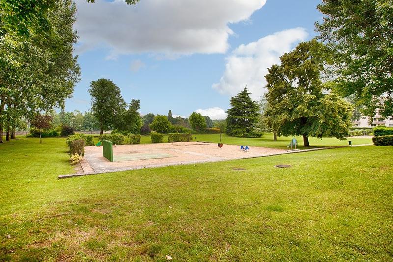 Appartement - 91 m² - 5 pièces