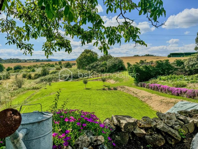 Corps de ferme - 350 m² - 13 pièces