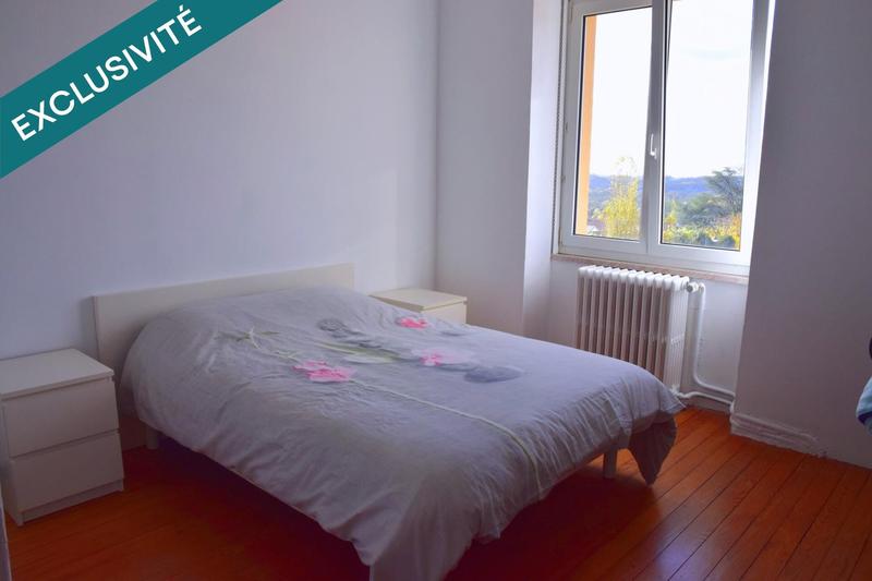 Maison - 208 m² - 8 pièces