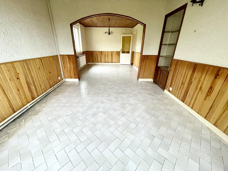 Maison - 95 m² - 5 pièces