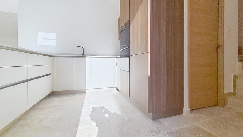 Maison de village - 80 m² - 4 pièces