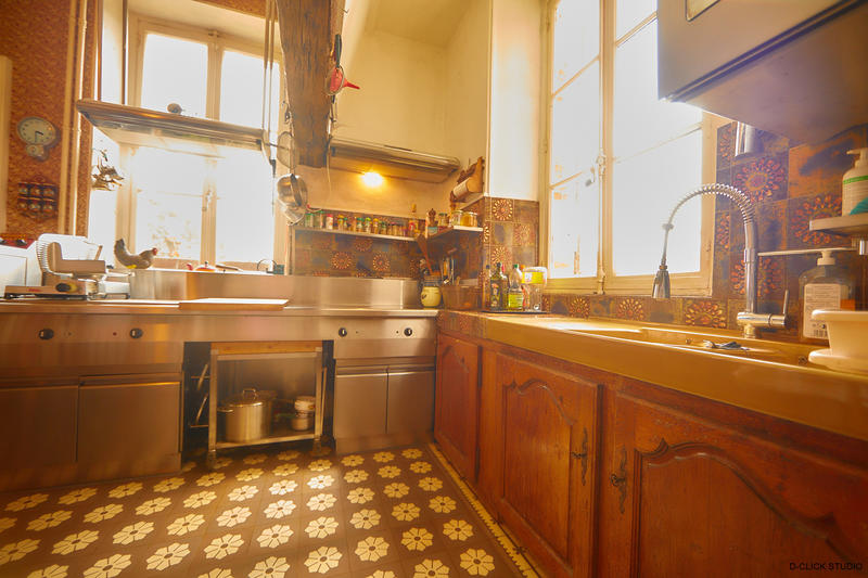 Château - 1 700 m² - 33 pièces