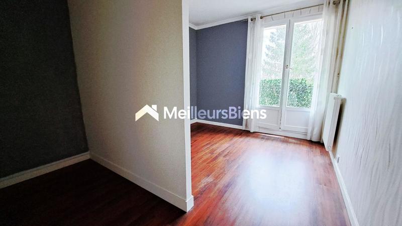 Appartement - 95 m² - 5 pièces
