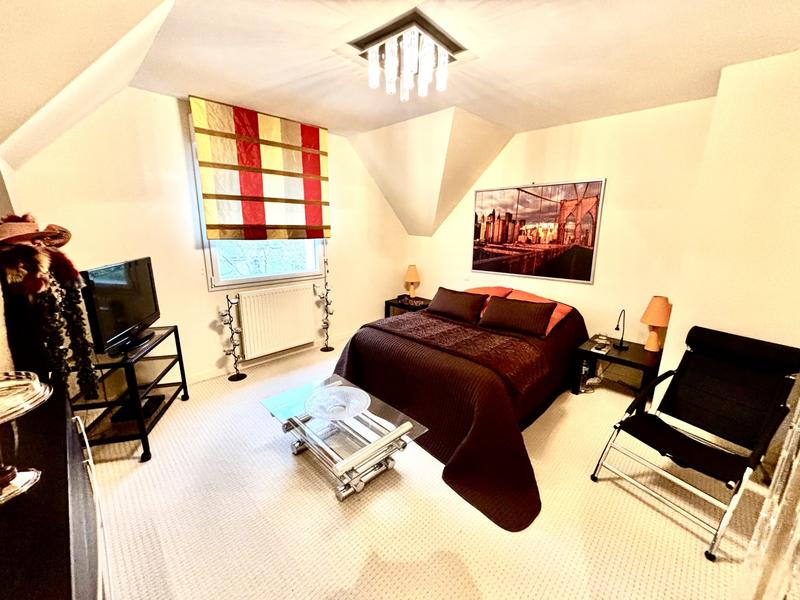 Maison - 121 m² - 6 pièces