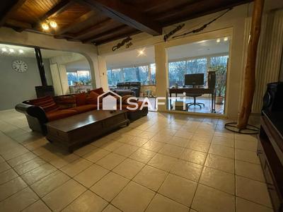Maison - 170 m² - 5 pièces
