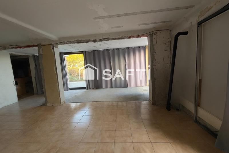 Maison - 345 m² - 9 pièces