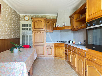 Maison - 157 m² - 7 pièces