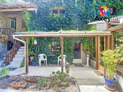 Maison - 101 m² - 3 pièces