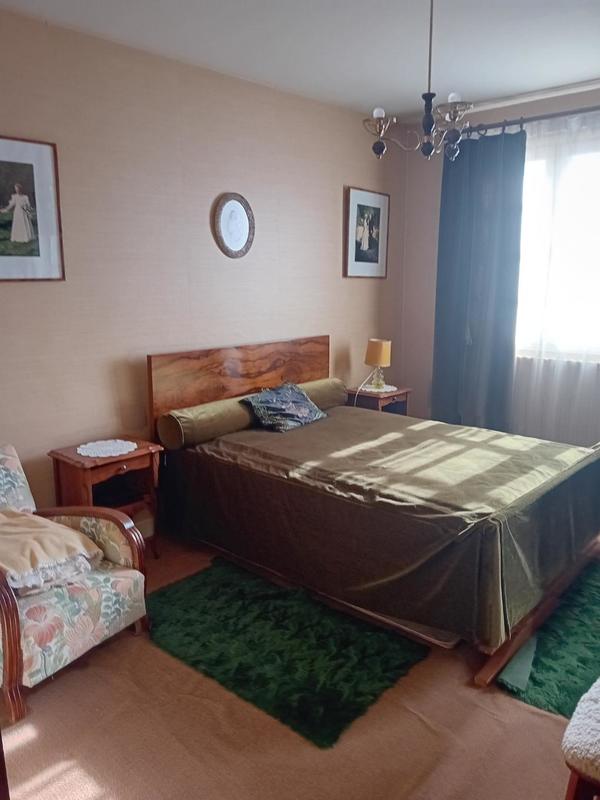 Maison - 211 m² - 6 pièces