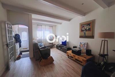 Maison - 90 m² - 5 pièces